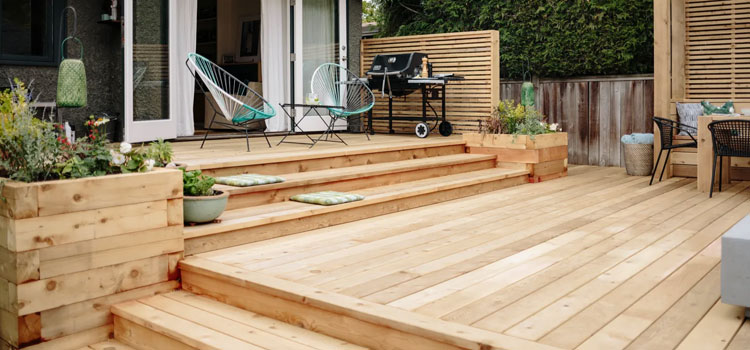 Cedar Decking in Duarte, CA